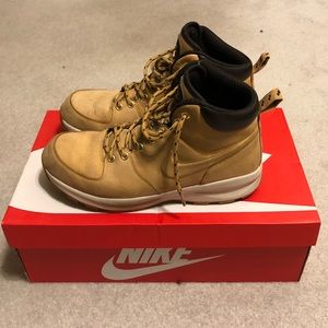 Nike Manoa Leather Wheat